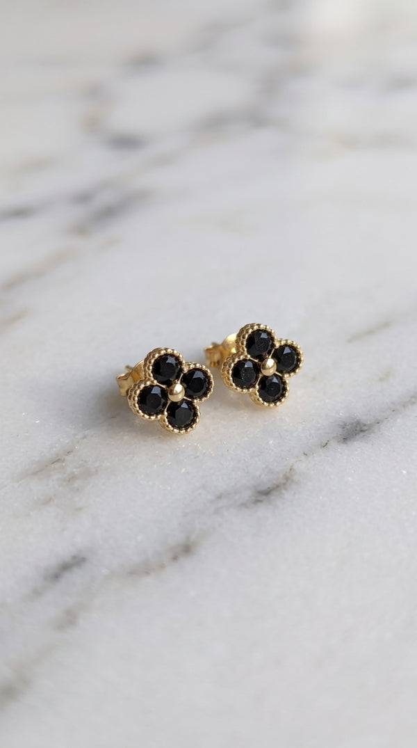 Topo clover negro 0.7cm